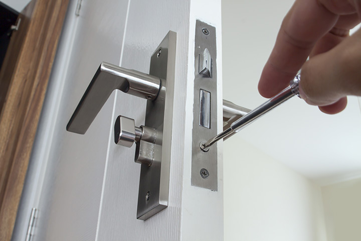 Our local locksmiths are able to repair and install door locks for properties in Chislehurst and the local area.